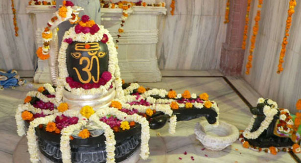 সনাতন ধর্মালম্বীদের শিবরাত্রি আজ সনাতন ধর্মালম্বীদের শিবরাত্রি আজ