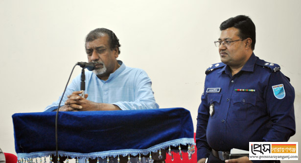 আমি না.গঞ্জের সবচেয়ে বড় চান্দাবাজ: সেলিম ওসমান আমি না.গঞ্জের সবচেয়ে বড় চান্দাবাজ: সেলিম ওসমান