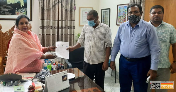 অনলাইন ট্রেড লাইসেন্স কার্যক্রমের উদ্বোধন করলেন মেয়র আইভী অনলাইন ট্রেড লাইসেন্স কার্যক্রমের উদ্বোধন করলেন মেয়র আইভী