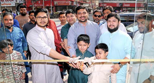 মিশন পাড়ায় সুইট নেশনের আউটলেট উদ্বোধন মিশন পাড়ায় সুইট নেশনের আউটলেট উদ্বোধন