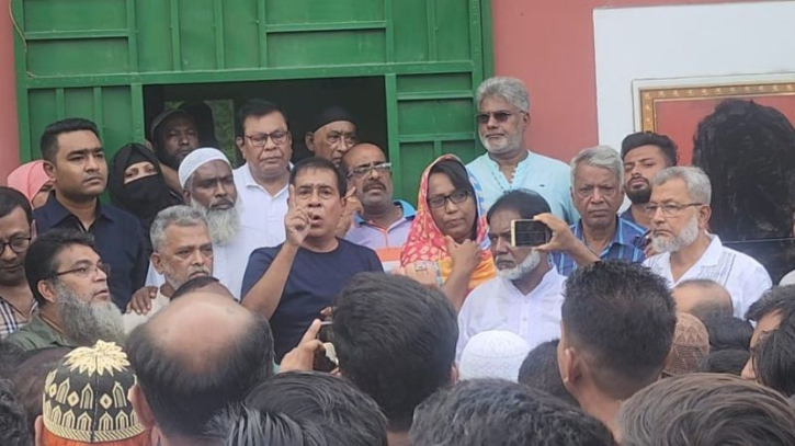 শিক্ষার্থীদের অবদান দেশবাসী হাজার বছর মনে রাখবে: মাসুদুজ্জামান শিক্ষার্থীদের অবদান দেশবাসী হাজার বছর মনে রাখবে: মাসুদুজ্জামান