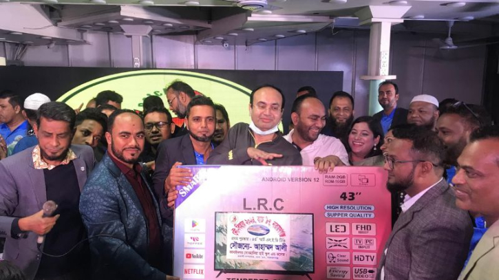 আনন্দ-উচ্ছ্বাসে নদী ভ্রমণে ব্যাচ ৯৭ নারায়ণগঞ্জ আনন্দ-উচ্ছ্বাসে নদী ভ্রমণে ব্যাচ ৯৭ নারায়ণগঞ্জ