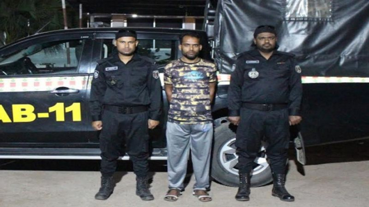 সোনারগাঁয়ে হত্যা মামলার আসামি গ্রেপ্তার সোনারগাঁয়ে হত্যা মামলার আসামি গ্রেপ্তার