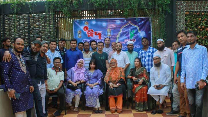 হৈ হুল্লোড় আনন্দে ব্যাচ ৯৭, নারায়ণগঞ্জ’র ঈদ পুর্ণমিলনী হৈ হুল্লোড় আনন্দে ব্যাচ ৯৭, নারায়ণগঞ্জ’র ঈদ পুর্ণমিলনী