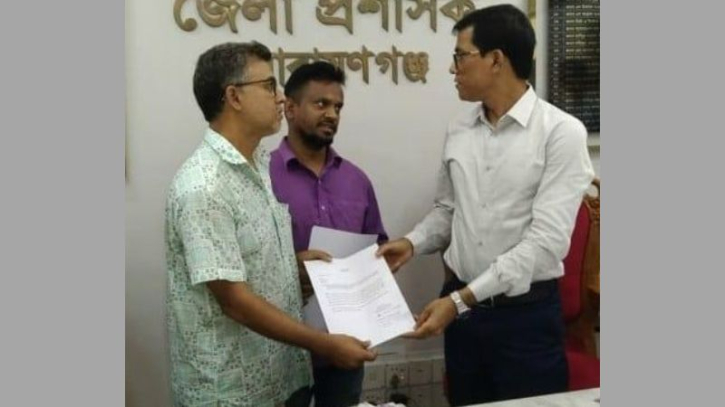 ডিসিকে স্মারকলিপি দিয়েছে শ্রমিক জাগরণ মঞ্চ ডিসিকে স্মারকলিপি দিয়েছে শ্রমিক জাগরণ মঞ্চ