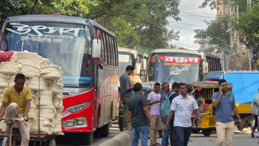 প্রতিবাদের মুখে বর্ধিত বাসভাড়া স্থগিত