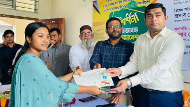 আড়াইহাজারে জিপিএ-৫ প্রাপ্ত শিক্ষার্থীদের সংবর্ধনা