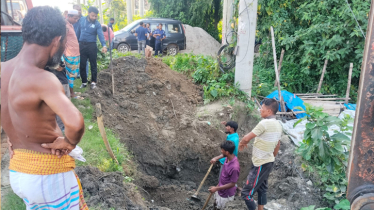 রূপগঞ্জে ৪ শতাধিক আবাসিক অবৈধ গ্যাস সংযোগ বিচ্ছিন্ন