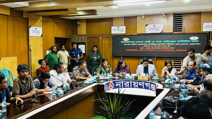 আপত্তির মুখে ৫ টাকা বাড়লো ঢাকা-নারায়ণগঞ্জ রুটে বাস ভাড়া
