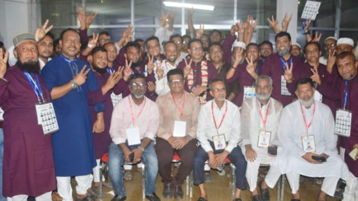 নিটিং ওনার্স এসোসিয়েশনে সেলিম সারোয়ার প্যানেলের বড় জয়