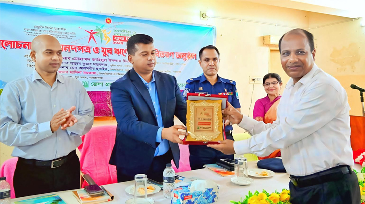শ্রেষ্ঠ যুব সংগঠকের সম্মাননা পেলেন মান্নান ভূঁইয়া
