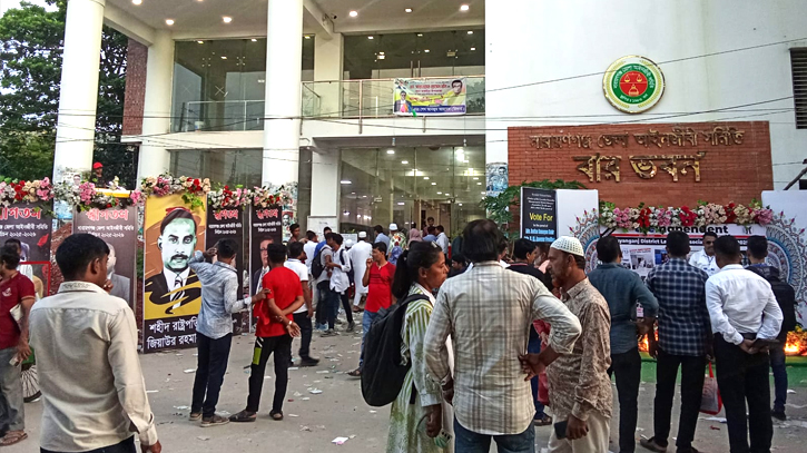বিশৃঙ্খলা ছাড়াই শেষ হলো বারের ভোট, চলছে গণনা