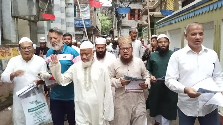 খানপুরে মাওলানা মঈনুদ্দিন আহমাদের গণসংযোগ খানপুরে মাওলানা মঈনুদ্দিন আহমাদের গণসংযোগ