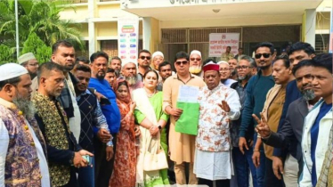 নারায়ণগঞ্জ-৩ আসনে বিএনপির প্রার্থী মান্নানের মনোনয়নপত্র সংগ্রহ