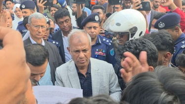 ‘আ.লীগের সন্ত্রাসীদের’ বিরুদ্ধে মামলা না থাকলেও গ্রেপ্তারের নির্দেশ