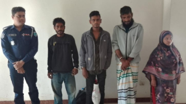 বন্দরে নারীসহ ৪ পলাতক আসামি গ্রেপ্তার বন্দরে নারীসহ ৪ পলাতক আসামি গ্রেপ্তার