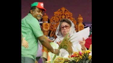 মহাকালের সমাপ্তি, আমরা এতিম হলাম: খোরশেদ