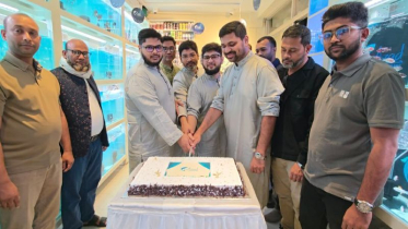 কাঁটাবন মার্কেটে আজাদ ফিশারিজের দ্বিতীয় আউটলেটের উদ্বোধন কাঁটাবন মার্কেটে আজাদ ফিশারিজের দ্বিতীয় আউটলেটের উদ্বোধন