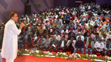 “সন্ত্রাস-মাদক-অপরাধের সাথে যুক্ত কেউ দলের হলেও জিরো টলারেন্স” “সন্ত্রাস-মাদক-অপরাধের সাথে যুক্ত কেউ দলের হলেও জিরো টলারেন্স”