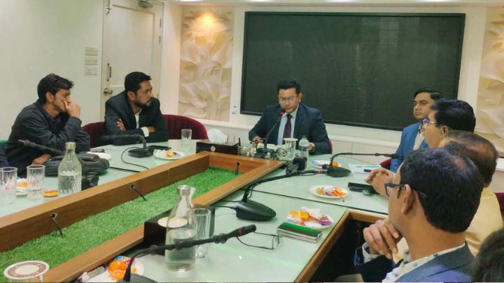 সোনারগাঁয়ে সাংবাদিকদের সঙ্গে নবাগত ইউএনও’র মতবিনিময়