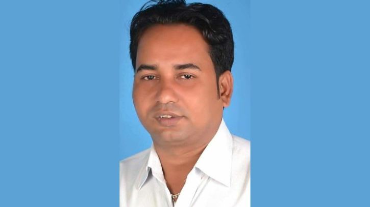ফতুল্লায় যুবলীগ নেতা গ্রেপ্তার ফতুল্লায় যুবলীগ নেতা গ্রেপ্তার