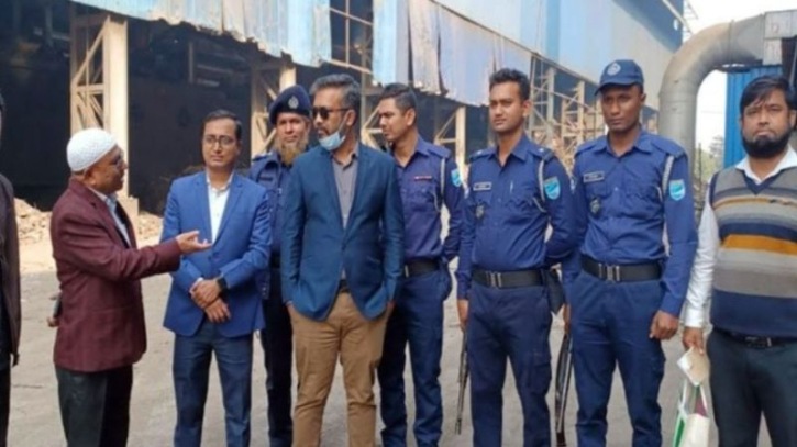 সোনারগাঁয়ে বায়ুদূষণ রোধে অভিযান, তিন প্রতিষ্ঠানকে জরিমানা সোনারগাঁয়ে বায়ুদূষণ রোধে অভিযান, তিন প্রতিষ্ঠানকে জরিমানা