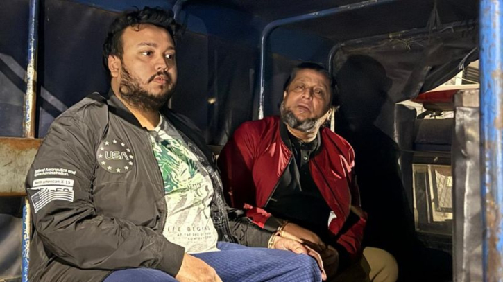 সাবেক কাউন্সিলর মতি ও তার ছেলে গ্রেপ্তার সাবেক কাউন্সিলর মতি ও তার ছেলে গ্রেপ্তার