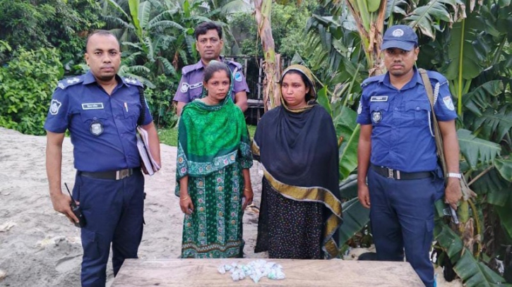 ফতুল্লায় যৌথ বাহিনীর অভিযানে মাদকসহ ২ নারী আটক