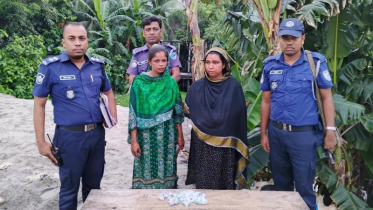 ফতুল্লায় যৌথ বাহিনীর অভিযানে মাদকসহ ২ নারী আটক