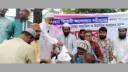 শহীদদের স্মরণে এতিম-পথশিশুদের মাঝে জামায়াতের খাবার বিতরণ