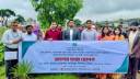 সিদ্ধিরগঞ্জে ৩০০ তাল গাছের চারা রোপণ করলেন ডিসি