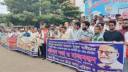 মুকুলের উপর হামলার প্রতিবাদে মানববন্ধন, বজলুর গ্রেফতার দাবি