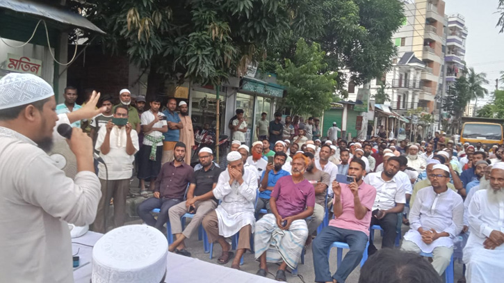 জনতার মুখোমুখি জামায়াত নেতা আবদুল জব্বার জনতার মুখোমুখি জামায়াত নেতা আবদুল জব্বার