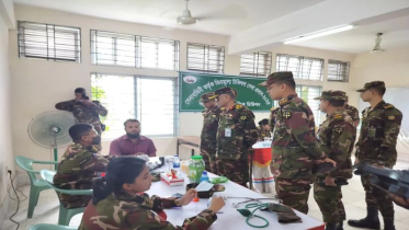 আড়াইহাজারে পাঁচ শতাধিক মানুষকে সেনাবাহিনীর স্বাস্থ্যসেবা প্রদান