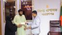 বৈষম্যবিরোধী আন্দোলনে আহত মাহাবুবের পাশে জেলা প্রশাসন