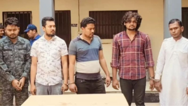 পুলিশের গাড়ি নিয়ে ডাকাতির অভিযোগে গ্রেপ্তার ৫