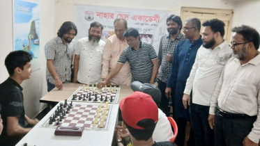 স্বাধীনতা দিবস দাবা প্রতিযোগিতায় চ্যাম্পিয়ন আনান
