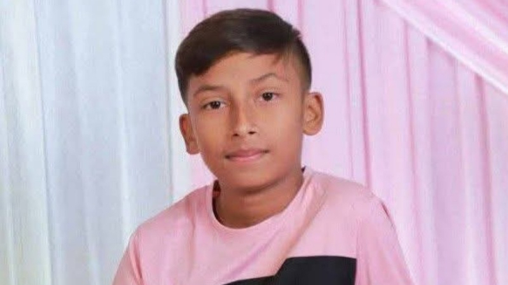 বজ্রাহত নয় ‘পানিতে ডুবে’ মারা গিয়েছে স্কুলছাত্র নিরব: পুলিশ বজ্রাহত নয় ‘পানিতে ডুবে’ মারা গিয়েছে স্কুলছাত্র নিরব: পুলিশ