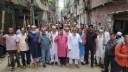 চাঁদাবাজদের বিরুদ্ধে হোসিয়ারি ব্যবসায়ীদের লাঠিমিছিল