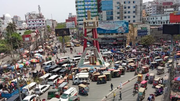 যানজটের শহরে নিত্যদিনের ভোগান্তি