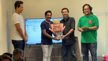 নারায়ণগঞ্জ ফটোগ্রাফি ক্লাবের সভাপতির দায়িত্ব নিলেন মুন্তাকিম