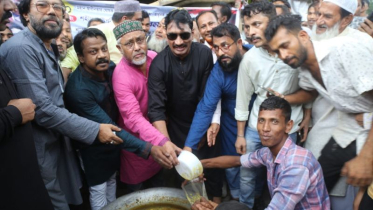 মহানগর কৃষক দলের দোয়া মাহফিল ও খাবার বিতরণ অনুষ্ঠানে জাকির খান