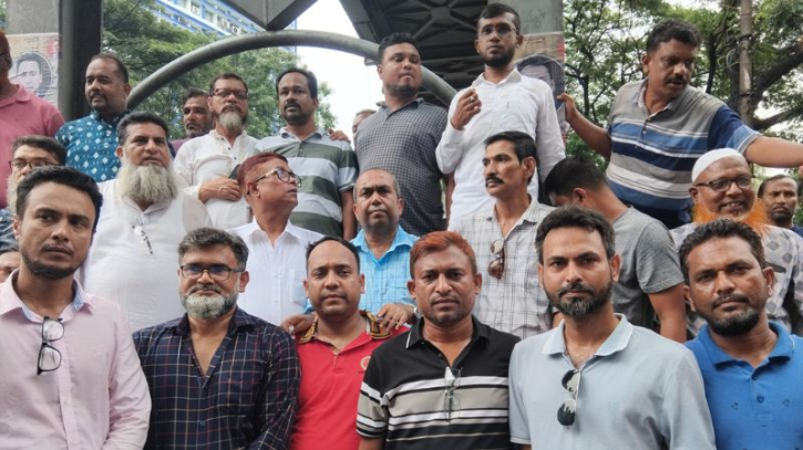 ঢাকায় অবস্থান কর্মসূচিতে নারায়ণগঞ্জ বিএনপির নেতৃবৃন্দ ঢাকায় অবস্থান কর্মসূচিতে নারায়ণগঞ্জ বিএনপির নেতৃবৃন্দ