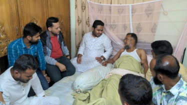 ডেঙ্গু আক্রান্ত টিপুকে দেখতে গেলেন এনসিপি নেতারা ডেঙ্গু আক্রান্ত টিপুকে দেখতে গেলেন এনসিপি নেতারা