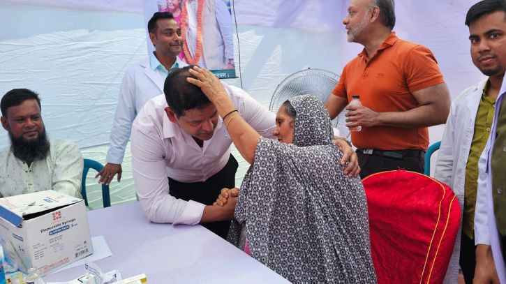 ‘বিএনপি ক্ষমতায় গেলে বিনা চিকিৎসায় কাউকে আর মরতে হবে না’