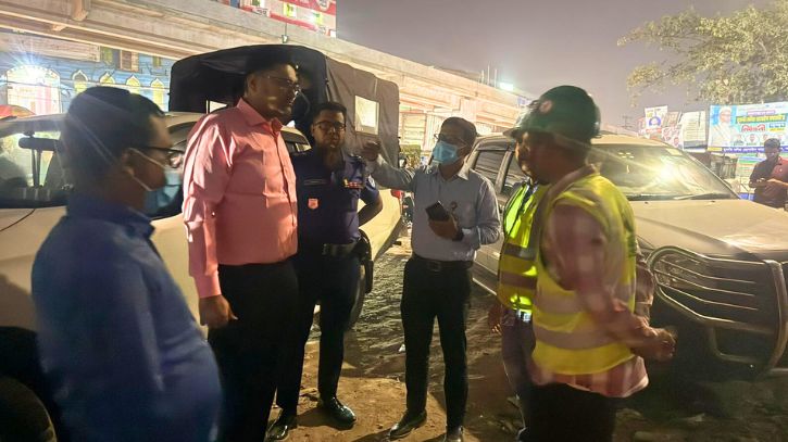 পাগলায় বায়ুদূষণের অপরাধে বালু ব্যবসায়ীকে জরিমানা