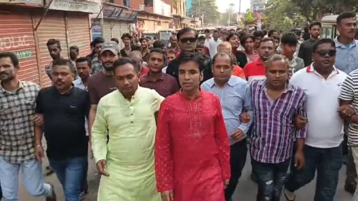 বন্দরে যুবদল নেতা হুমায়ুনের নেতৃত্বে মিছিল