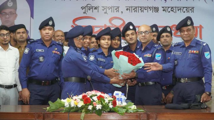 বিদায়ী পুলিশ সুপার জসীম উদ্দিনকে সংবর্ধনা