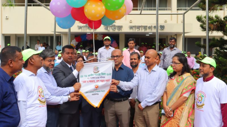 সমবায় সাম্য ও সমতার ভিত্তিতে দেশ গঠনের গুরুত্বপূর্ণ হাতিয়ার: ডিসি সমবায় সাম্য ও সমতার ভিত্তিতে দেশ গঠনের গুরুত্বপূর্ণ হাতিয়ার: ডিসি