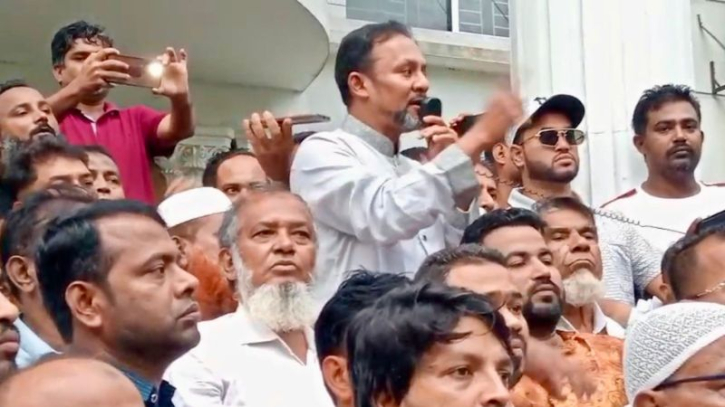 গণতন্ত্র পুনরুদ্ধারে ঐক্যবদ্ধ থাকার আহ্বান সুমনের